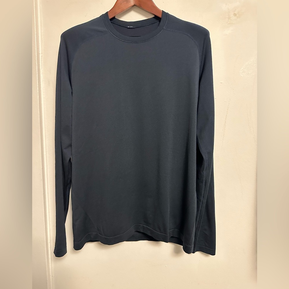 Lullulemon dryfit